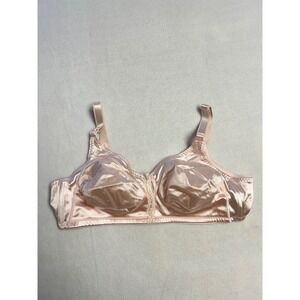 Bali Light Pink Satin Full Figure Front Close Bra Plus Size 40 C‎